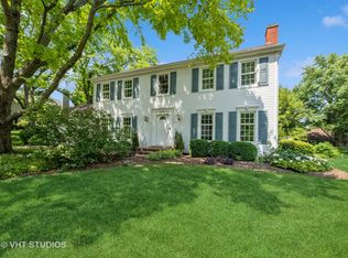 1260 Burr Oak Ln, Barrington, IL 60010