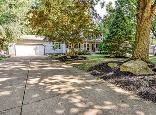7811 Champaign Dr, Mentor, OH 44060