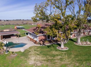 17747 El Camino Rd, Madera, CA 93636