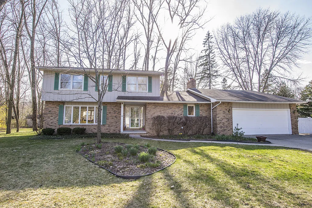 5309 Wanetah Dr photo 1
