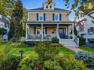 92 Webster Avenue, Port Washington, NY 11050