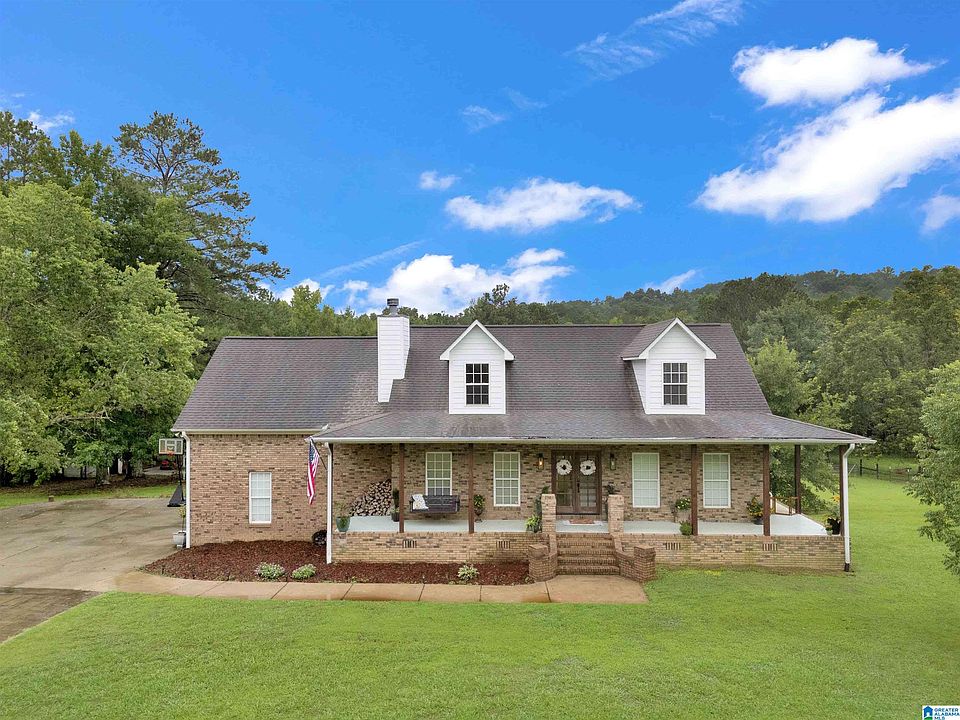 1st image of 28 Briarwood Cir