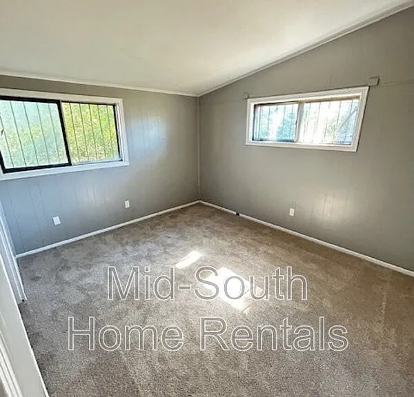 803 Ledbetter Ave — Photo 13