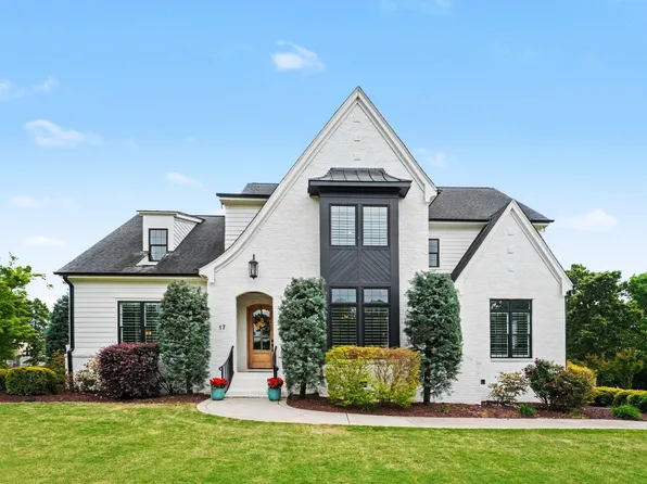 17 Stella Ct, Clayton, NC 27527