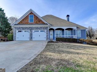 5440 Noah Rd, Cumming, GA 30041