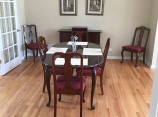 161 Kings Row, Barrington, IL 60010