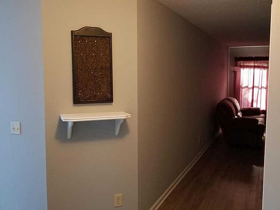 3rd image of 126 C W Victoria Ct