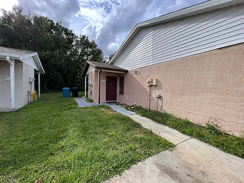 942 Loquat Tree Rd Photo 1