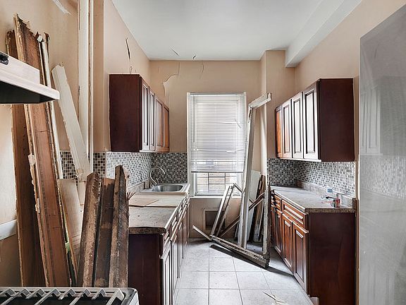 3rd image of 416 Ocean Ave APT 62