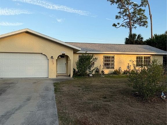 2nd image of 557 Ridgewood St NW