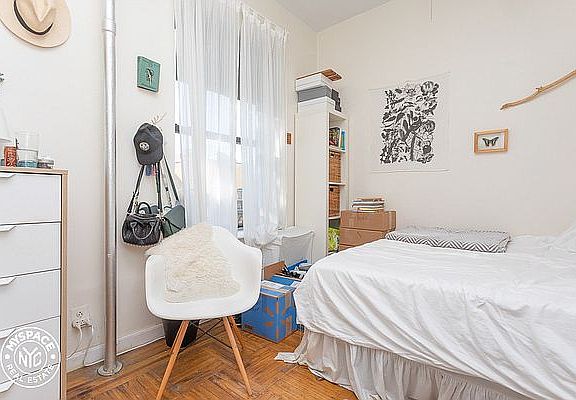 5th image of 601 Park Pl #41