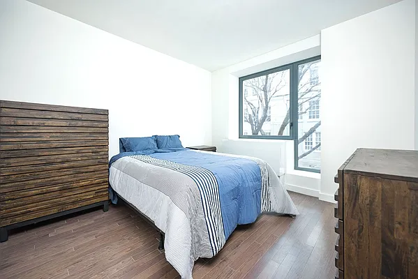 Sold by Modern Spaces | media 13
