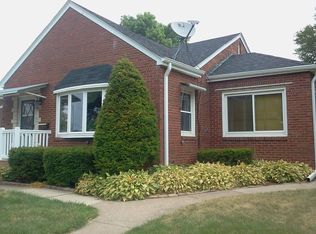 1760 Auburn St, Dubuque, IA 52001