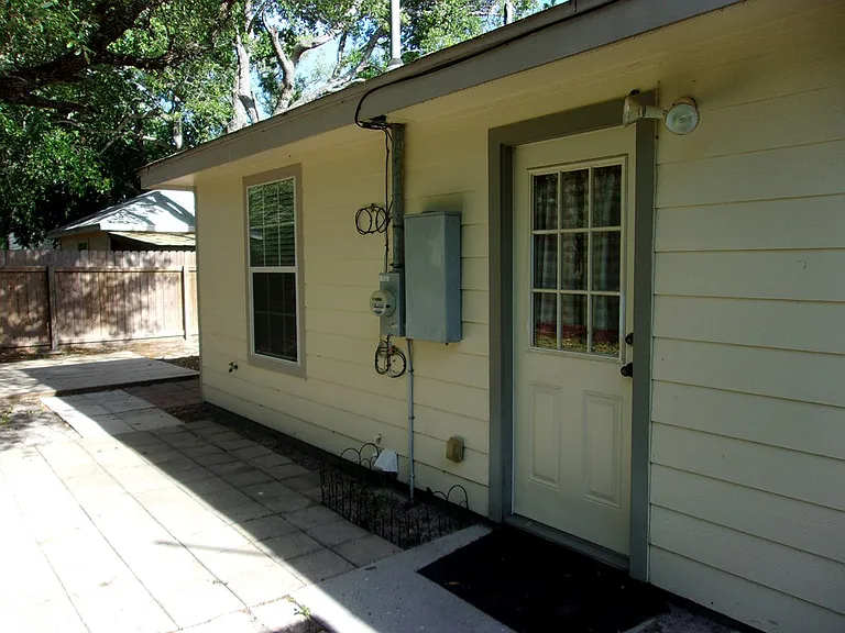 144 Palm St — Photo 9