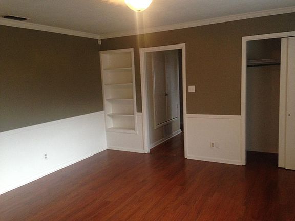 Kitchen Dinning/Living Area