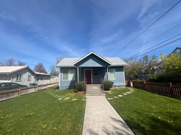 1869 Manzanita St, Klamath Falls, OR 97601
