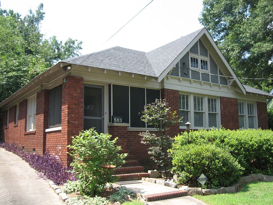 Charming Midtown Bungalow