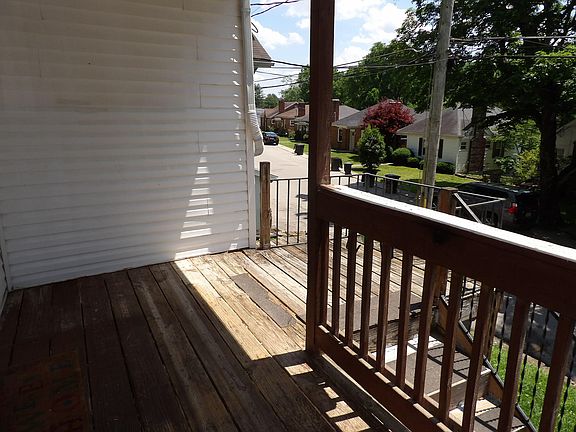 5th image of 620 Polsgrove St