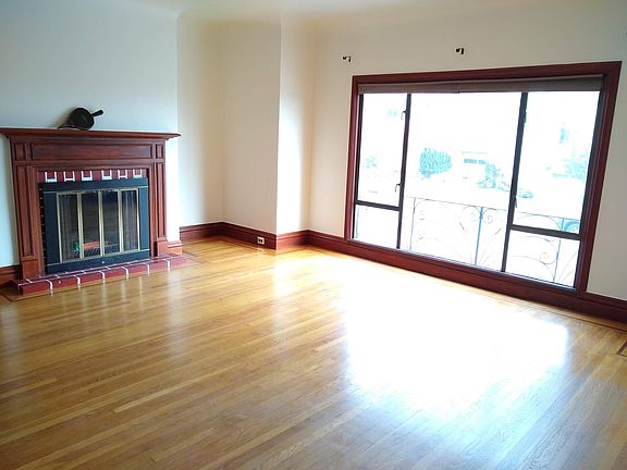3rd image of 1626 Ulloa St