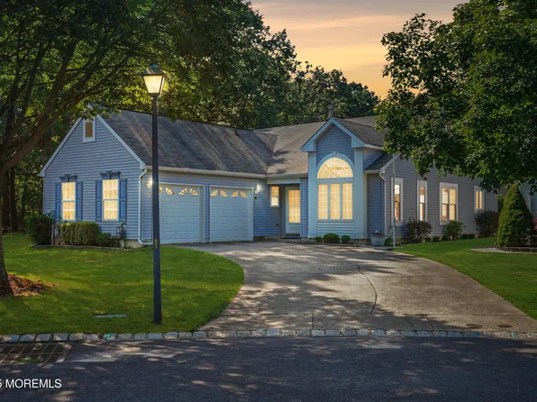 17 Kildare Lane, Jackson, NJ 08527