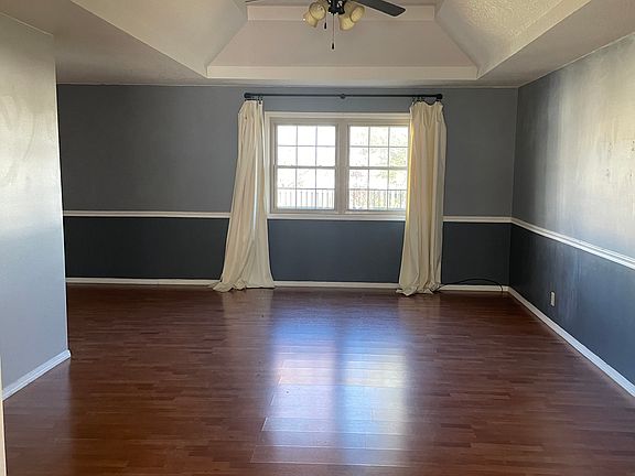 3rd image of 2701 W 24th St