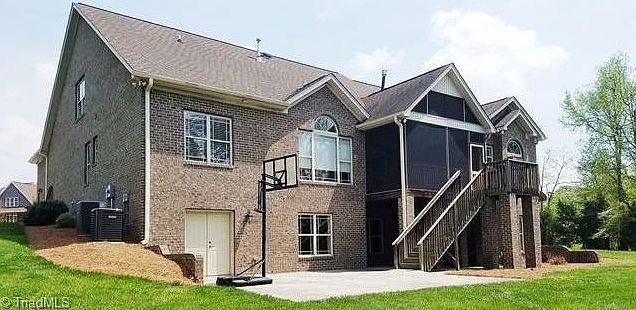 2nd image of 7985 Abelia Way