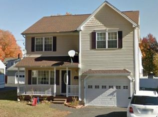 26 Greenlawn Ave, Stratford, CT 06614