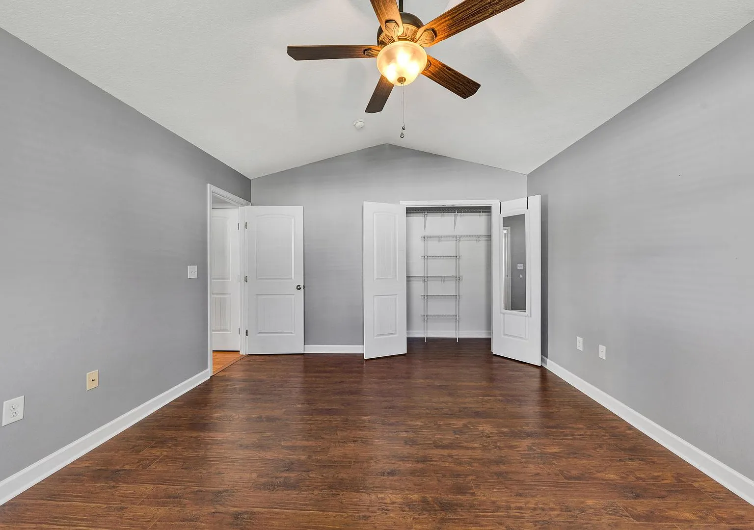 One-Level-Living near Vinton — Photo 3