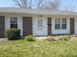 336 Shiloh Ln, Elgin, IL 60120