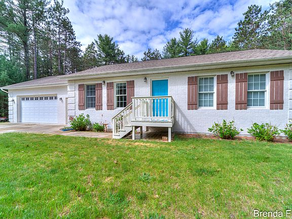 5th image of 7561 Wiczer Dr