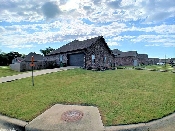 2nd image of 3030 Cloudberry Dr