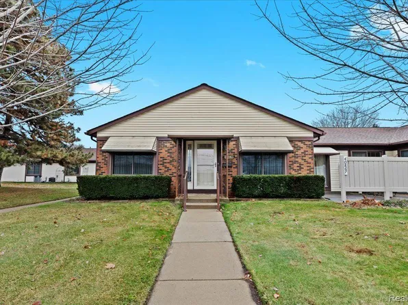 40867 Newport Dr, Plymouth, MI 48170