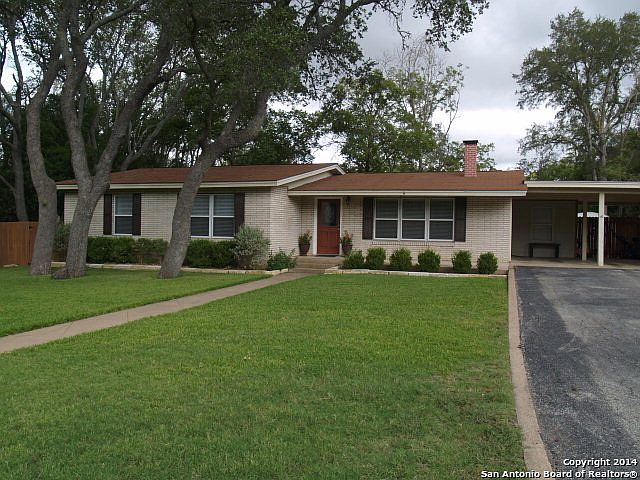 1st image of 520 Overhill Dr N