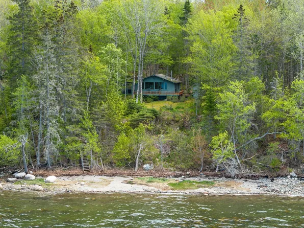 305 Bay View Drive, Bar Harbor, ME 04609