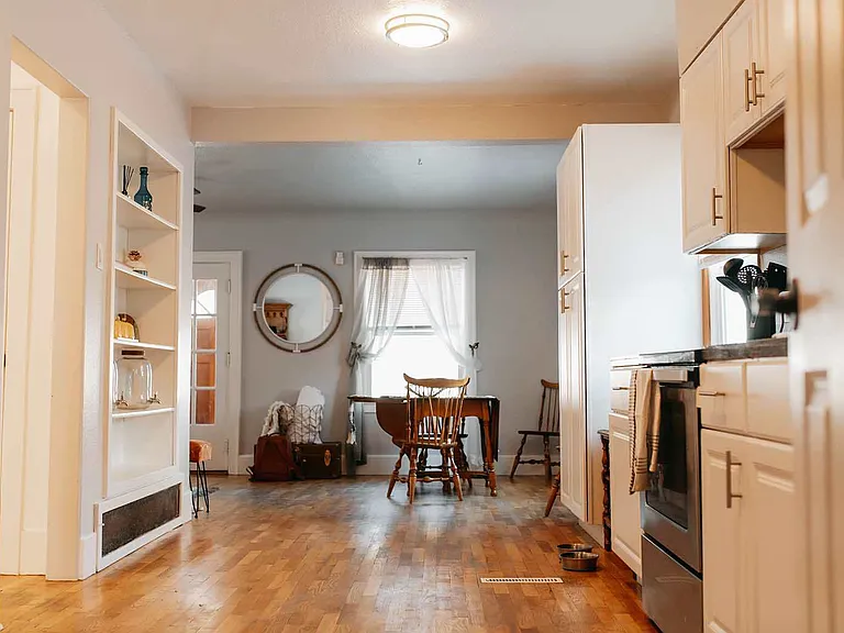 244 Avenue E — Photo 10