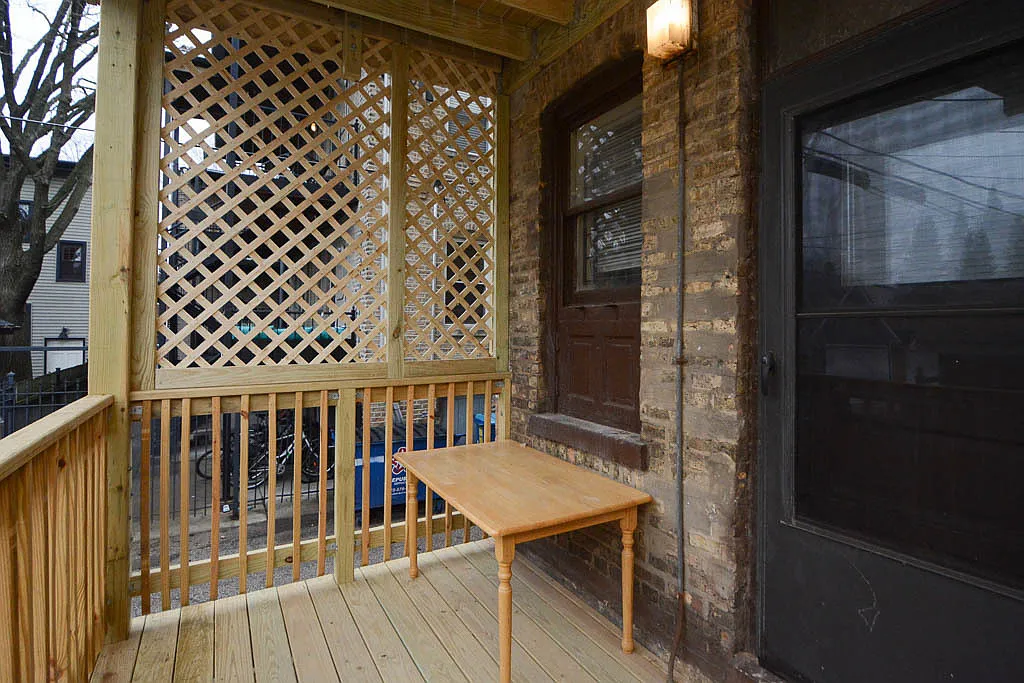 1 bed, 820 sqft, $1,950 — Photo 4