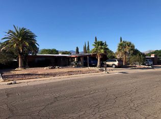 9015 E Calle Pasto, Tucson, AZ 85715