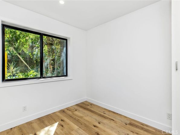 3189 S Bentley Ave, Los Angeles, CA 90034