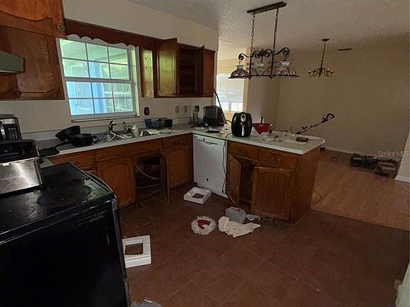 4th image of 9447 Bahia Rd