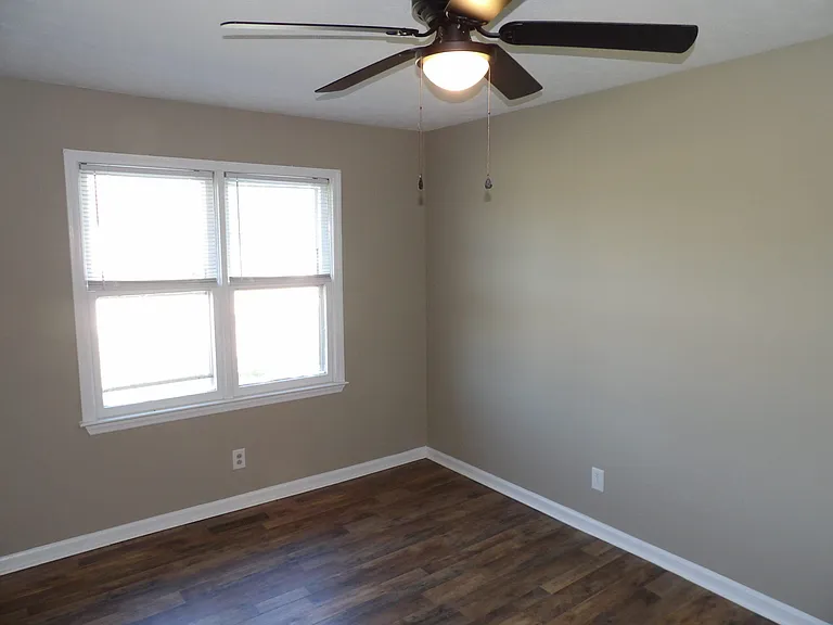 75 Ashwood Ct #3 — Photo 10