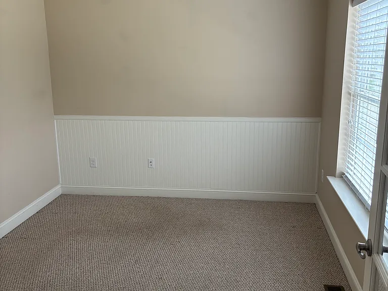 Office Space/ possible 3rd Bedroom