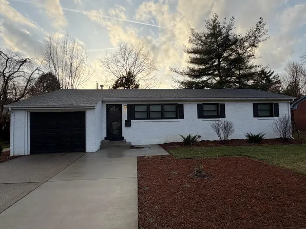 1929 Alexandria Dr, Lexington, KY 40504