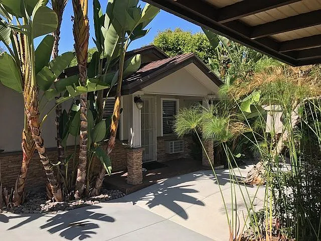 6922 Adams Ave — Photo 3