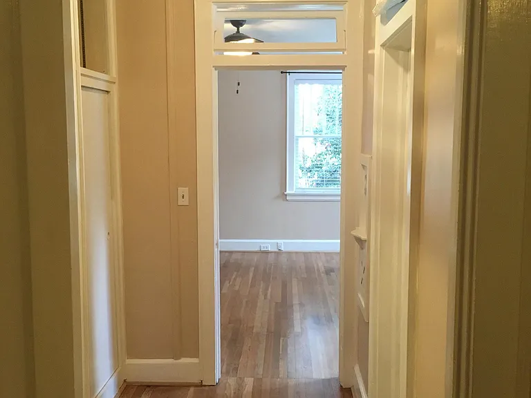 1212 Anthony Ave — Photo 8
