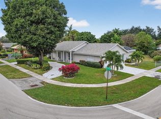7141 SW 7th St, Plantation, FL 33317