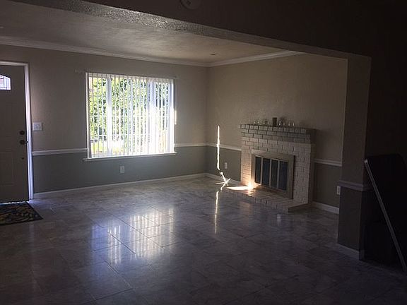 5th image of 7533 Wooddale Way