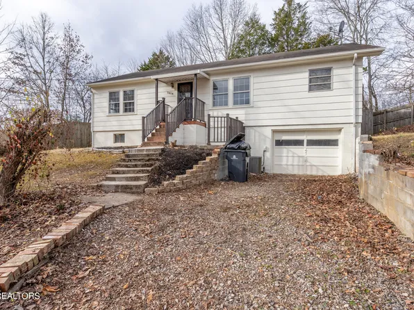 5614 N Broadway St, Knoxville, TN 37918