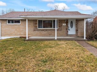 247 Skyport Rd, West Mifflin, PA 15122