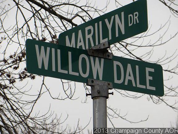 5th image of 2227 Marilyn Dr