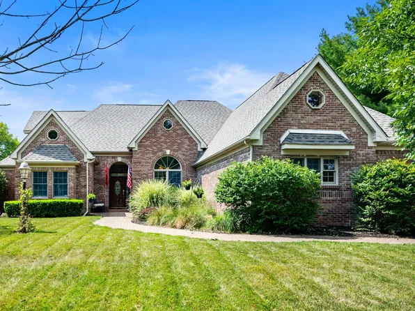 501 S Prestwick Ln, Yorktown, IN 47396